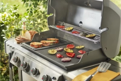 Weber GenIISE410 COP LP Grill - Image 2