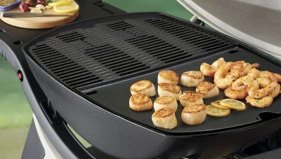 Weber Q-2000 Porcelain/Cast Iron Griddle - Image 2
